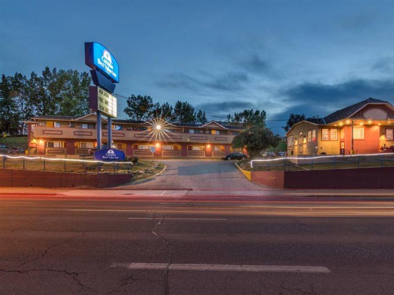 Canadas Best Value Inn YYC Exterior foto